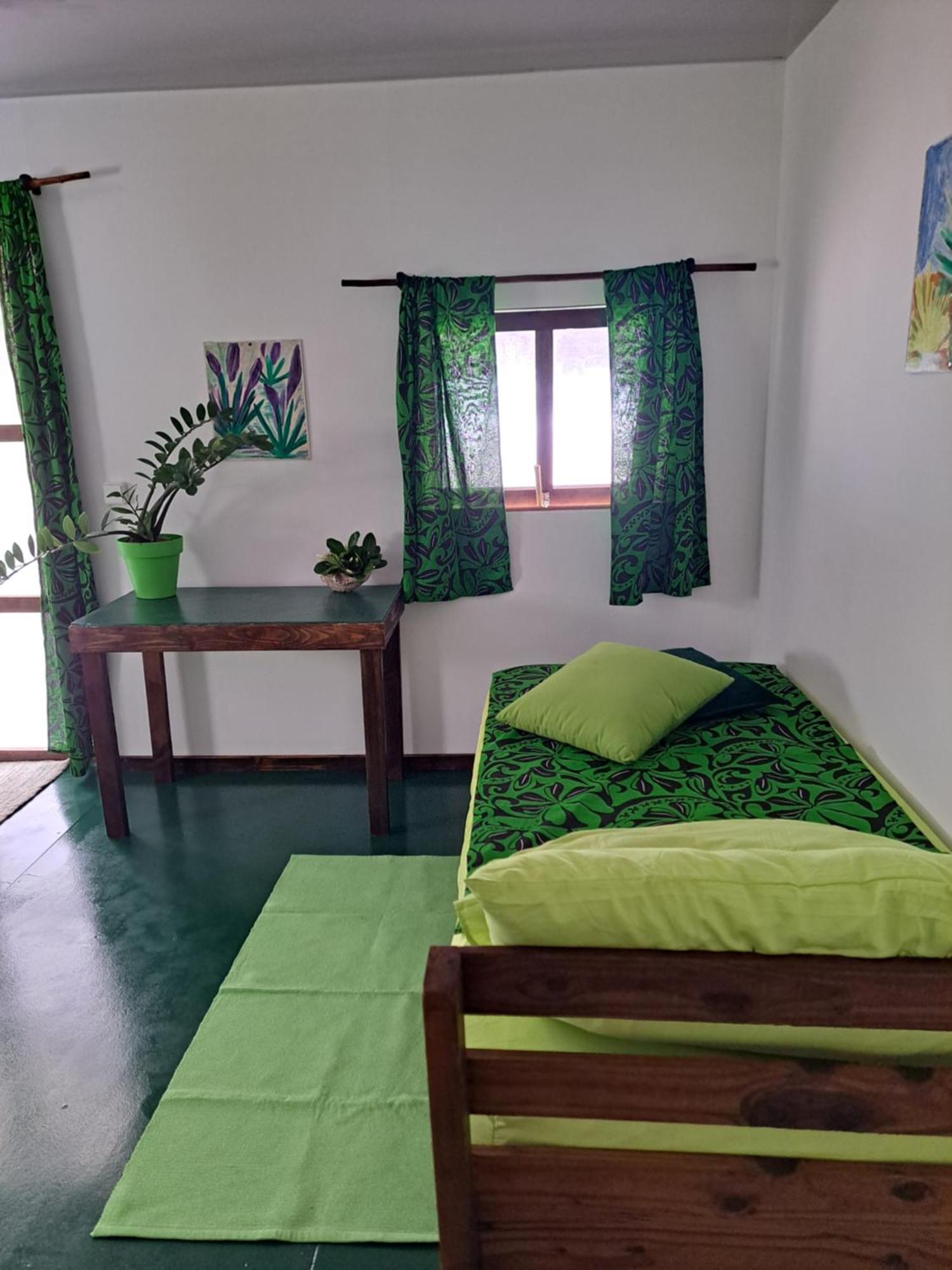 Bed and Breakfast Tifaifai Et Cafe Huahine Fare Exterior foto